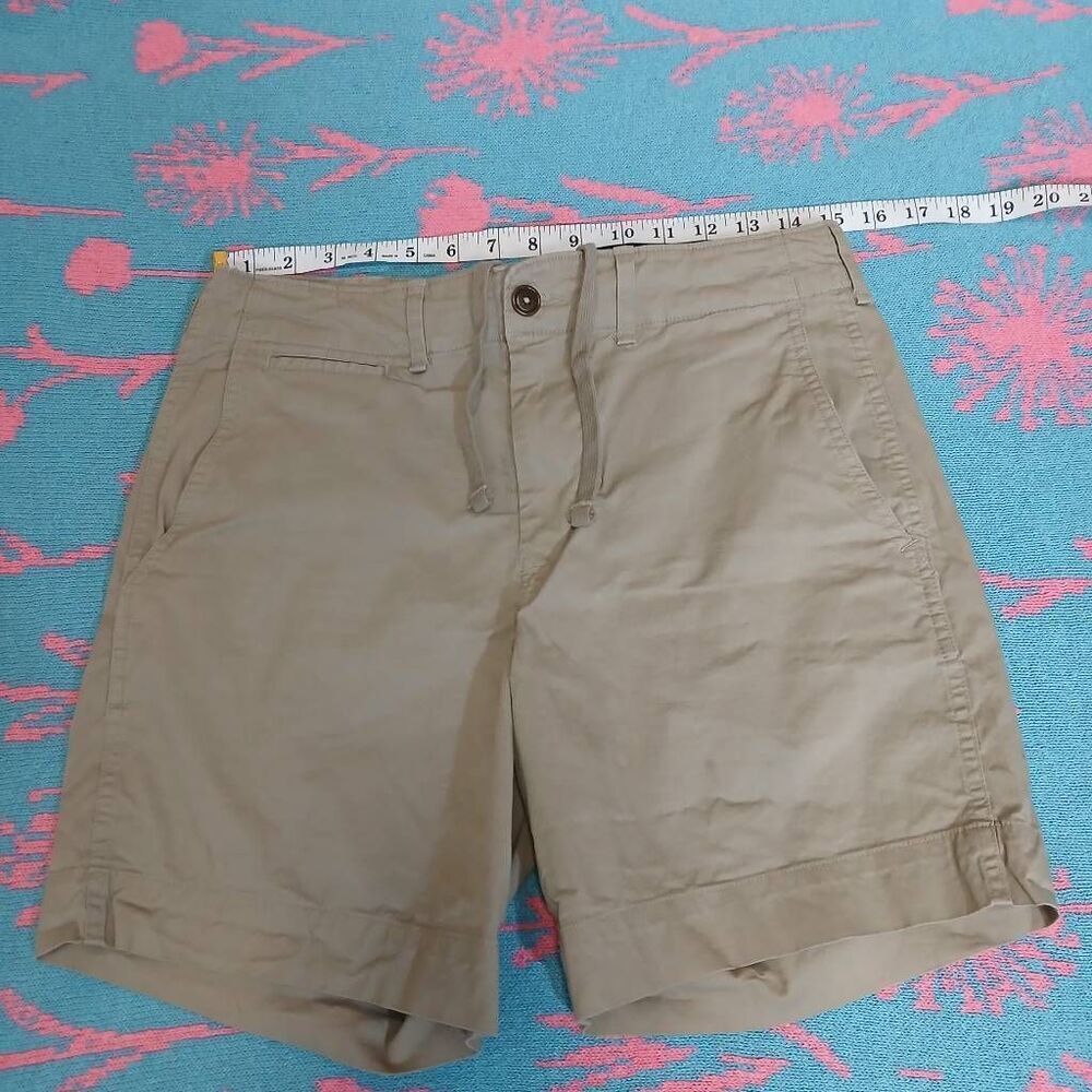 Buck mason mens size 29 Bermuda knee length shorts khaki